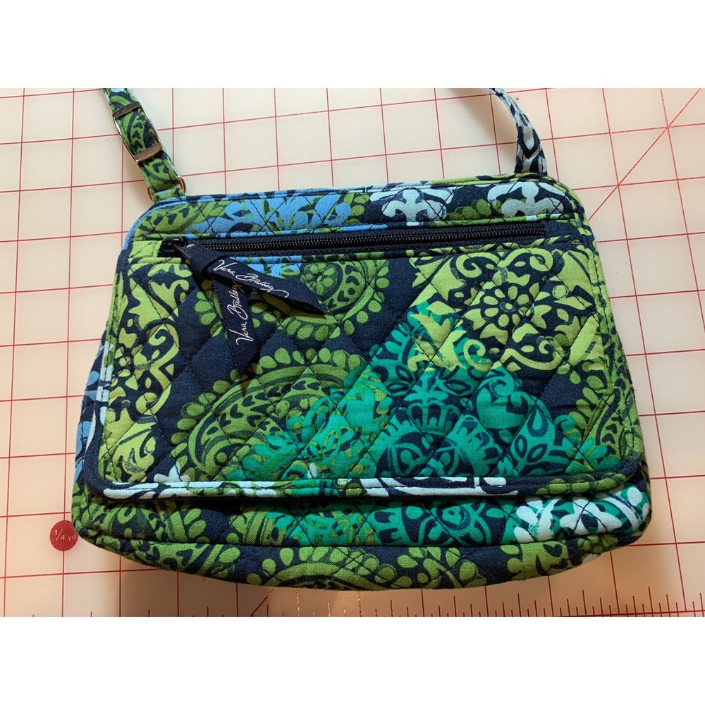 VERA BRADLEY Petite Crossbody Bag Caribbean Sea Blues Greens Teal Purse Clutch